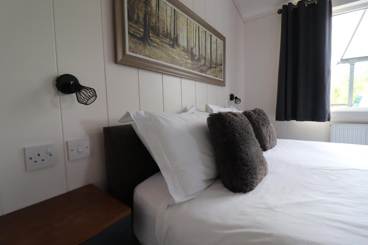Balquhidder Braes Holiday Park Lodges, Mostly With Hot Tubs And Pet Friendly, Ev Facilities Lochearnhead Exteriör bild