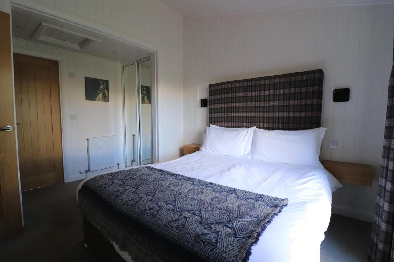 Balquhidder Braes Holiday Park Lodges, Mostly With Hot Tubs And Pet Friendly, Ev Facilities Lochearnhead Exteriör bild