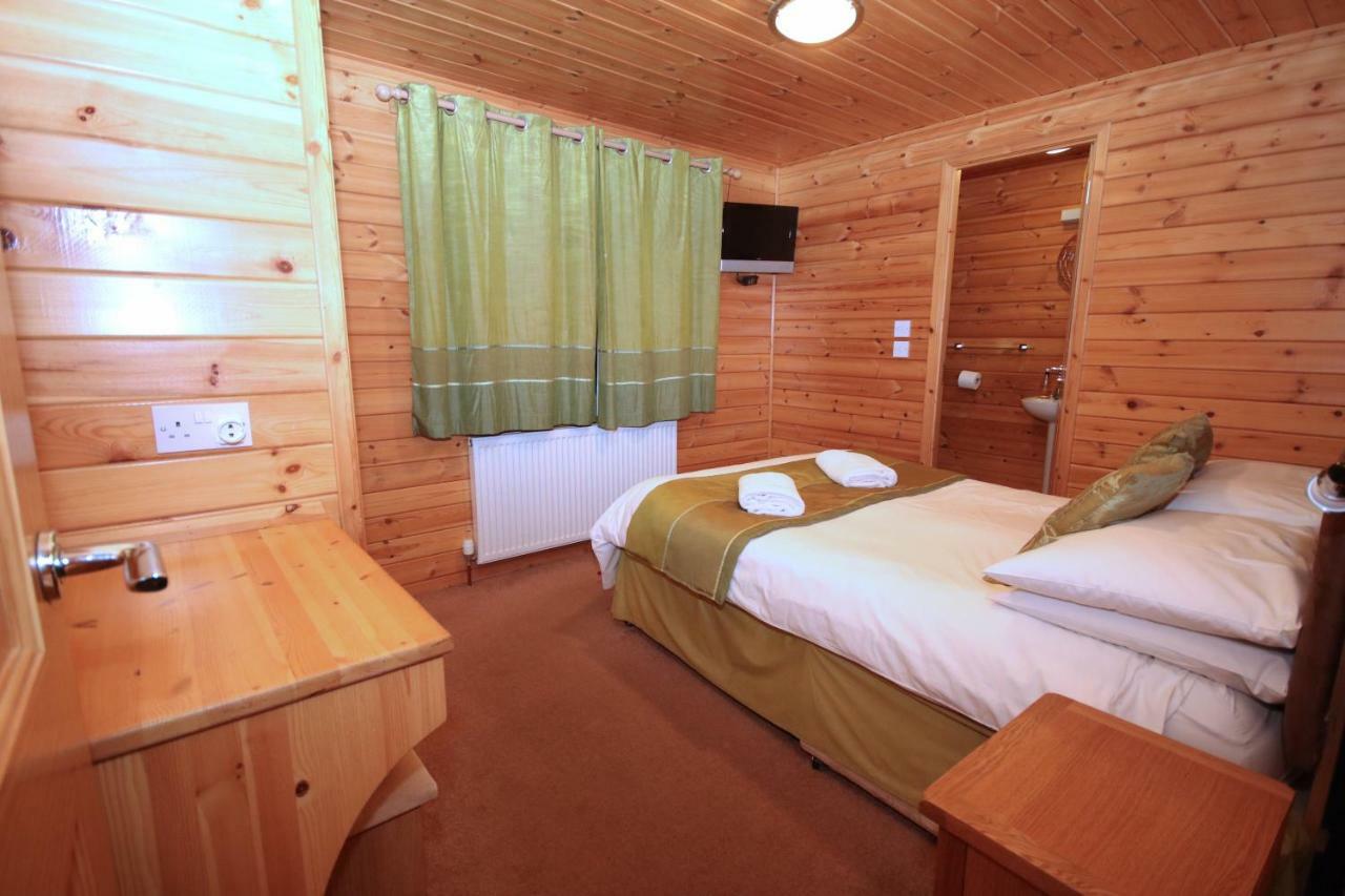 Balquhidder Braes Holiday Park Lodges, Mostly With Hot Tubs And Pet Friendly, Ev Facilities Lochearnhead Exteriör bild